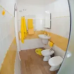 فندق مبيت وإفطار O' Paese E Masaniello نابولي