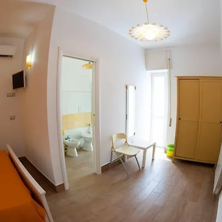 O' Paese E Masaniello Panzió 4*