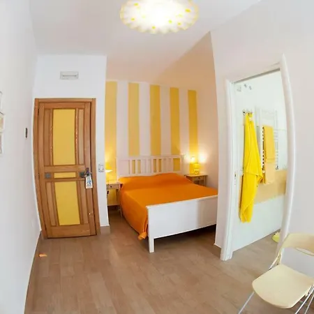 O' Paese E Masaniello Bed & Breakfast Napels