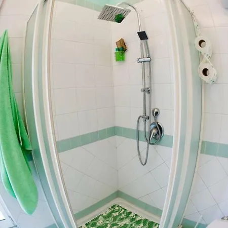 O' Paese E Masaniello Neapel