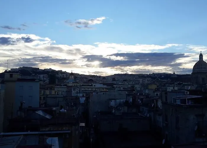 O' Paese E Masaniello